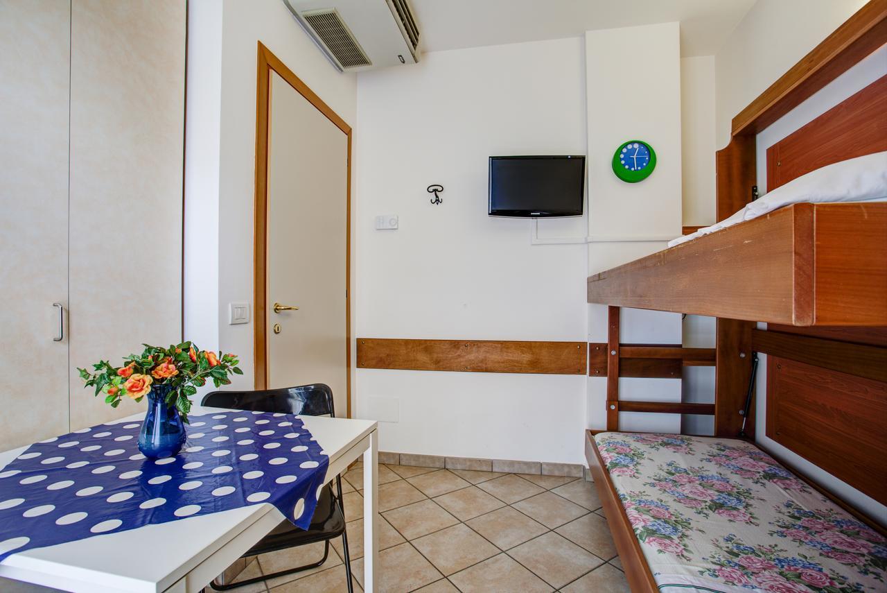Ancora Hotel & Residence Cattolica Luaran gambar